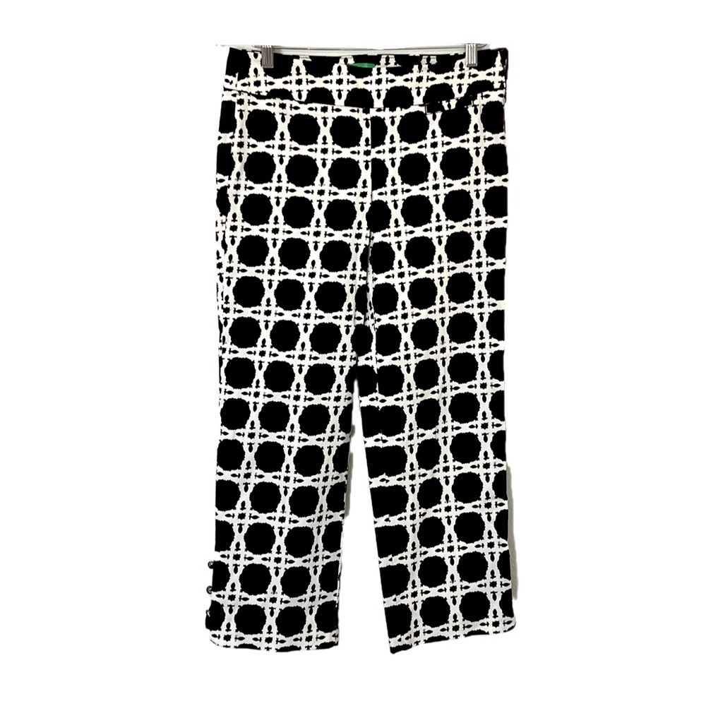 Lilly Pulitzer Black & White Cropped Pants with Graphic Circle Grid - Picture 2 of 10